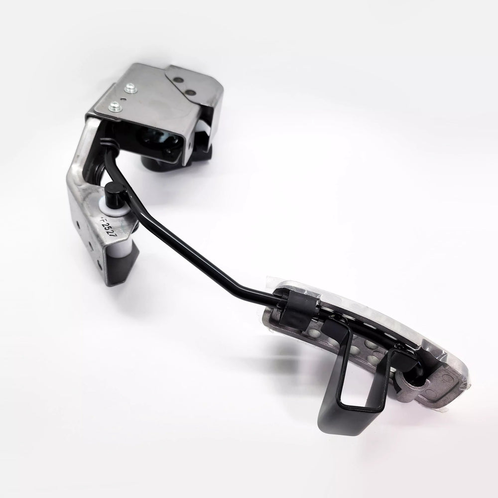 
                  
                    Load image into Gallery viewer, Nissan 350Z LHD Gas Pedal Assembly DBW Nissan   
                  
                